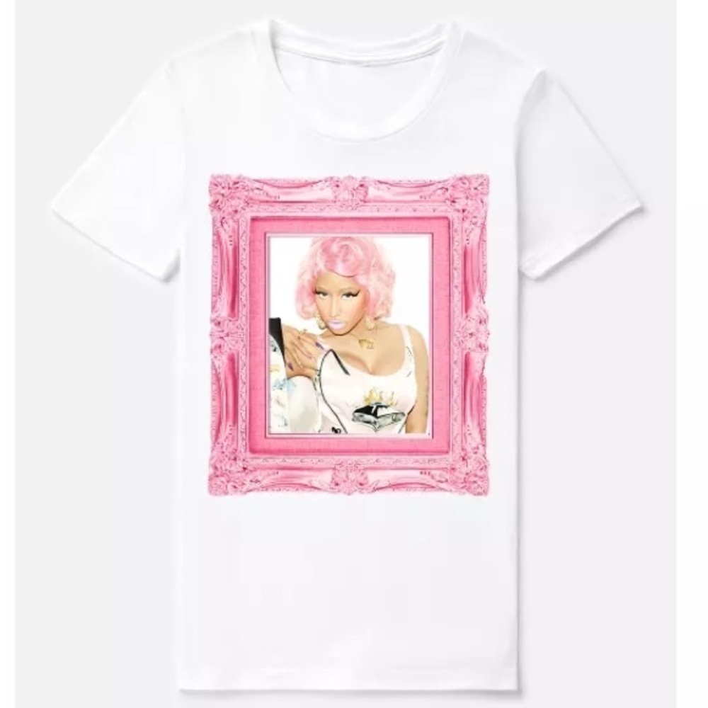 Nicki Minaj Unisex Tee with Pink Frame Design in Size XL